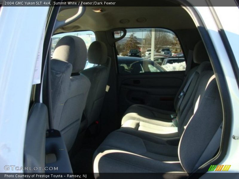 Summit White / Pewter/Dark Pewter 2004 GMC Yukon SLT 4x4