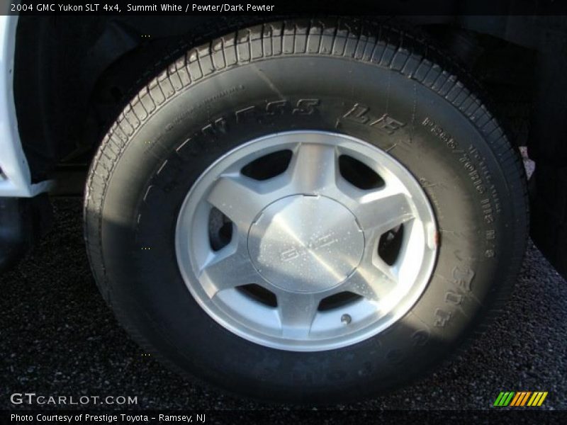 Summit White / Pewter/Dark Pewter 2004 GMC Yukon SLT 4x4
