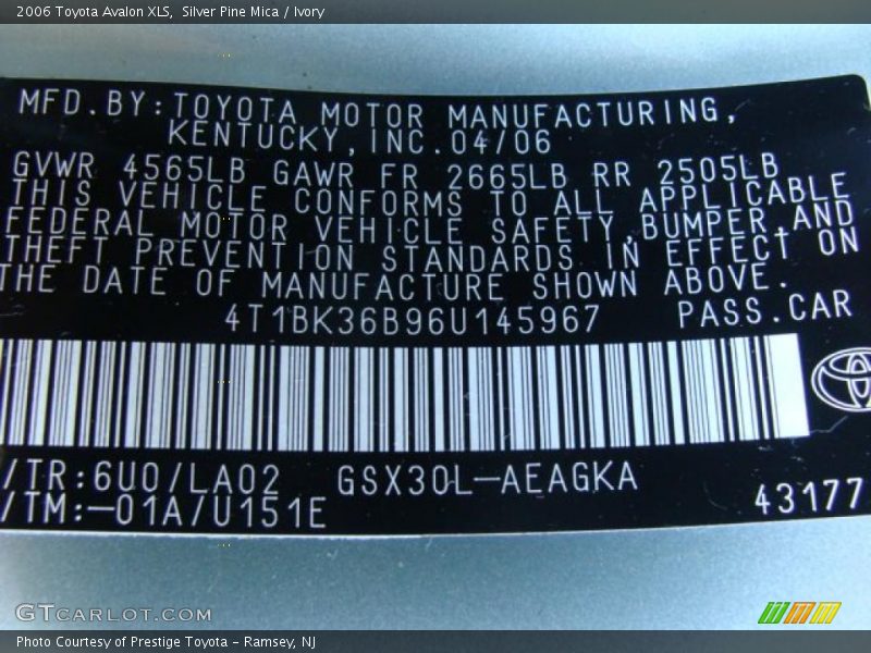 Silver Pine Mica / Ivory 2006 Toyota Avalon XLS