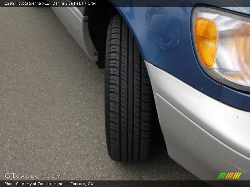 Denim Blue Pearl / Gray 1999 Toyota Sienna XLE