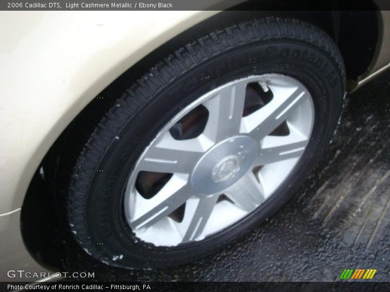 Light Cashmere Metallic / Ebony Black 2006 Cadillac DTS