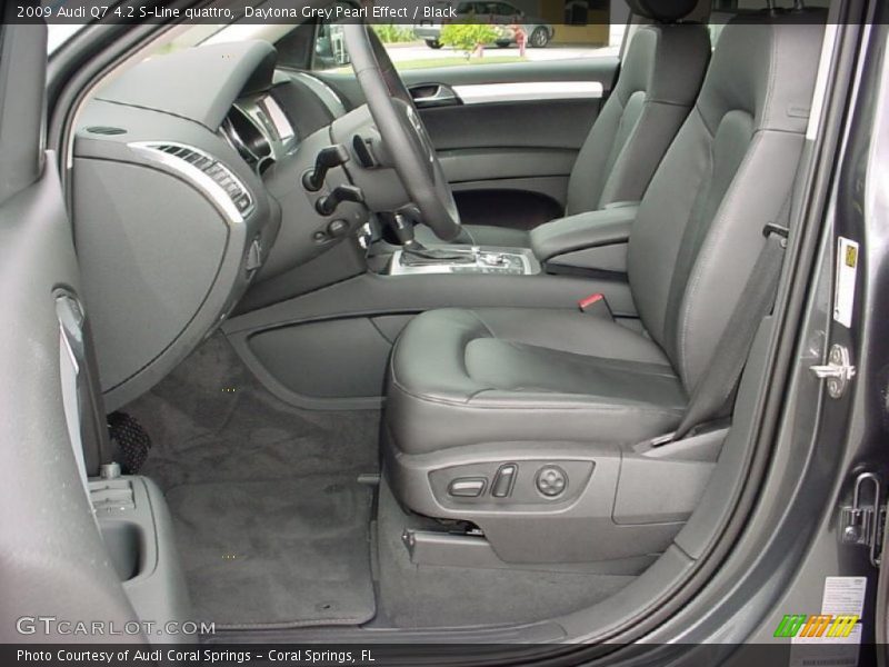 Daytona Grey Pearl Effect / Black 2009 Audi Q7 4.2 S-Line quattro