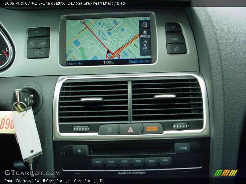 Daytona Grey Pearl Effect / Black 2009 Audi Q7 4.2 S-Line quattro