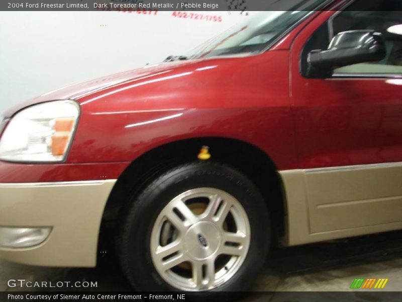 Dark Toreador Red Metallic / Pebble Beige 2004 Ford Freestar Limited