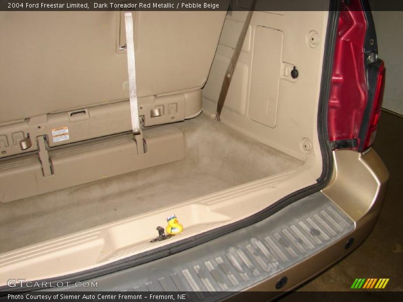 Dark Toreador Red Metallic / Pebble Beige 2004 Ford Freestar Limited