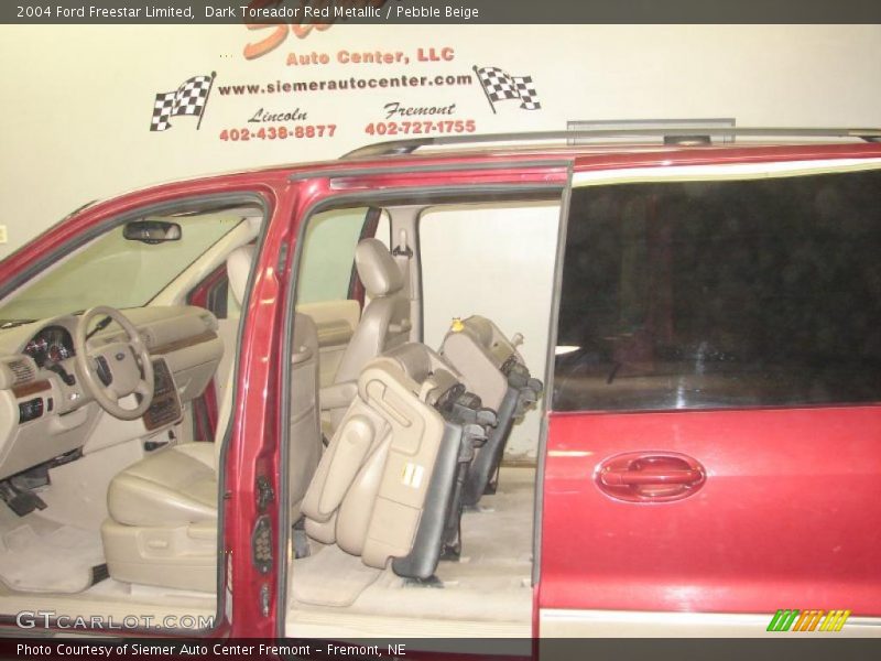 Dark Toreador Red Metallic / Pebble Beige 2004 Ford Freestar Limited