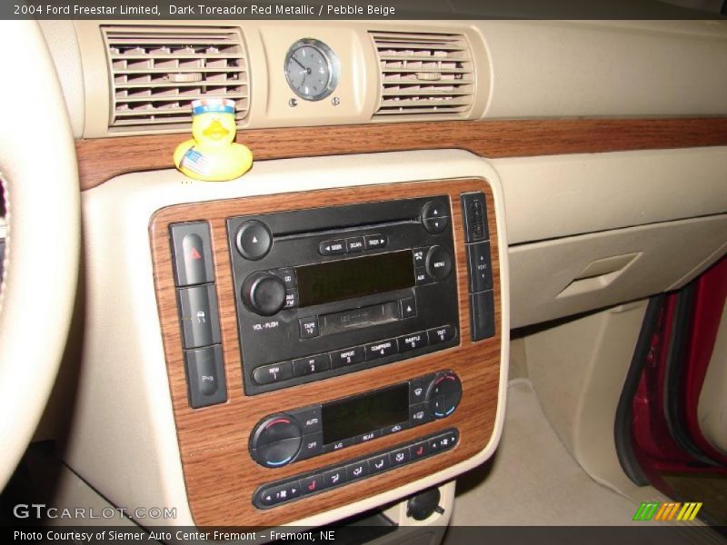 Dark Toreador Red Metallic / Pebble Beige 2004 Ford Freestar Limited