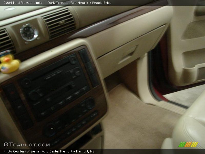 Dark Toreador Red Metallic / Pebble Beige 2004 Ford Freestar Limited