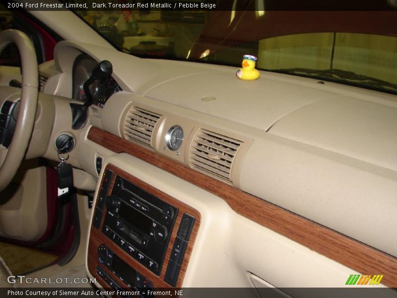 Dark Toreador Red Metallic / Pebble Beige 2004 Ford Freestar Limited