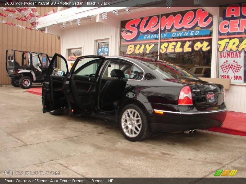 Black / Black 2003 Volkswagen Passat W8 4Motion Sedan