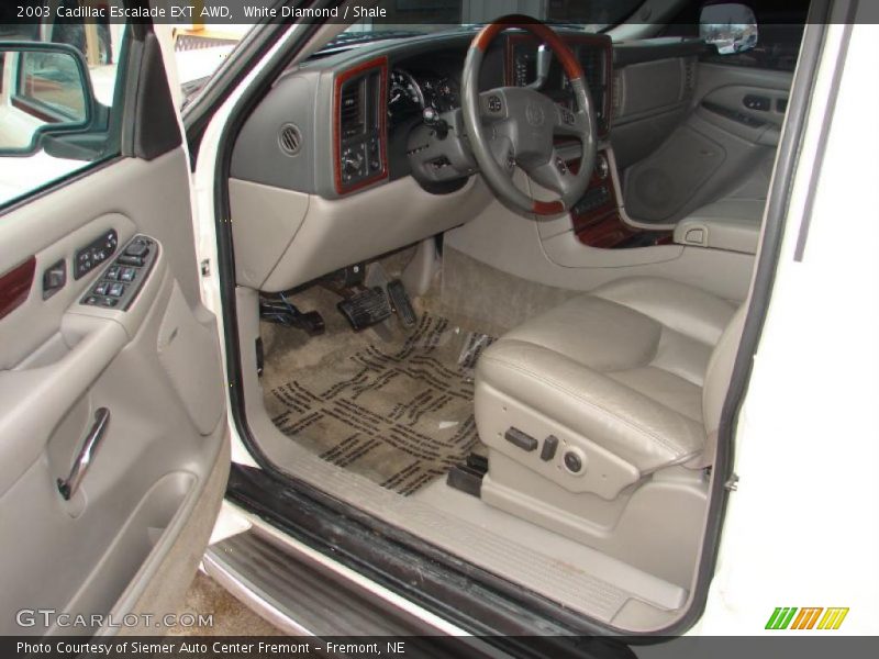 White Diamond / Shale 2003 Cadillac Escalade EXT AWD