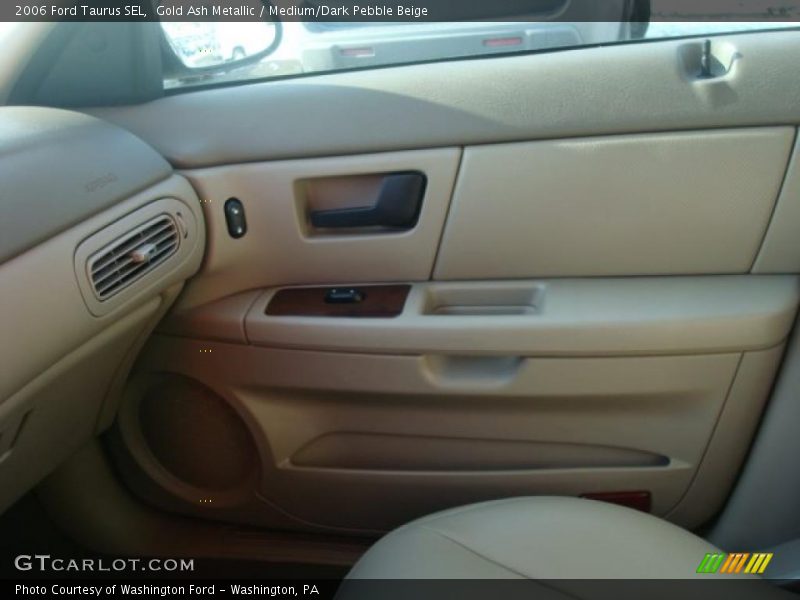 Gold Ash Metallic / Medium/Dark Pebble Beige 2006 Ford Taurus SEL