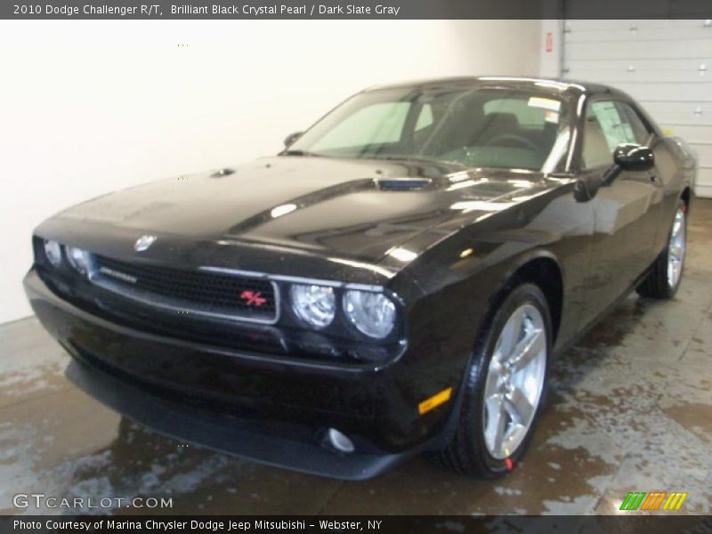 Brilliant Black Crystal Pearl / Dark Slate Gray 2010 Dodge Challenger R/T