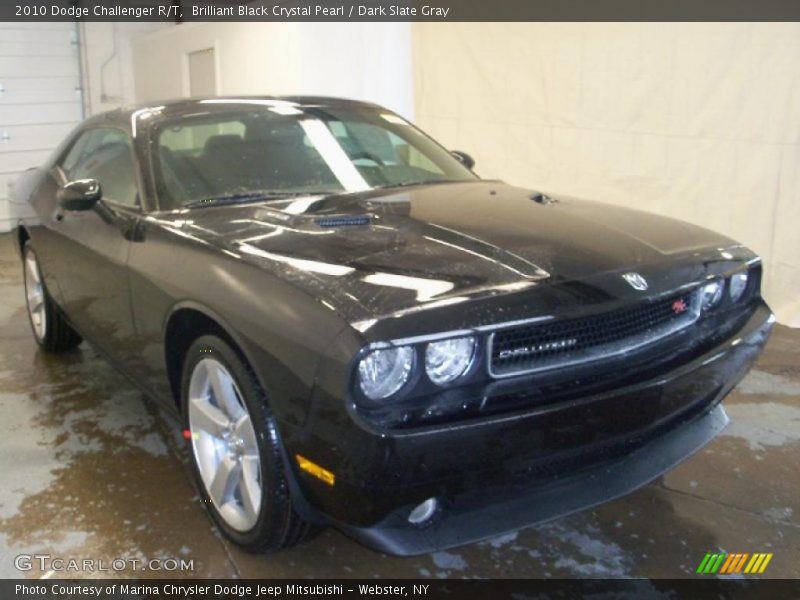 Brilliant Black Crystal Pearl / Dark Slate Gray 2010 Dodge Challenger R/T