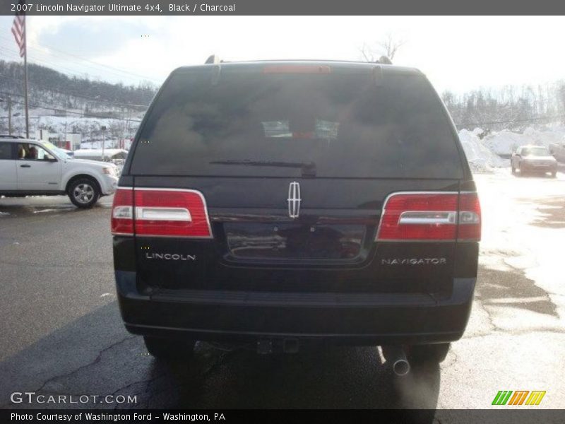 Black / Charcoal 2007 Lincoln Navigator Ultimate 4x4