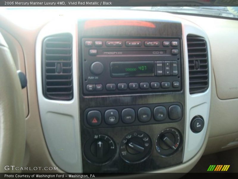 Vivid Red Metallic / Black 2006 Mercury Mariner Luxury 4WD