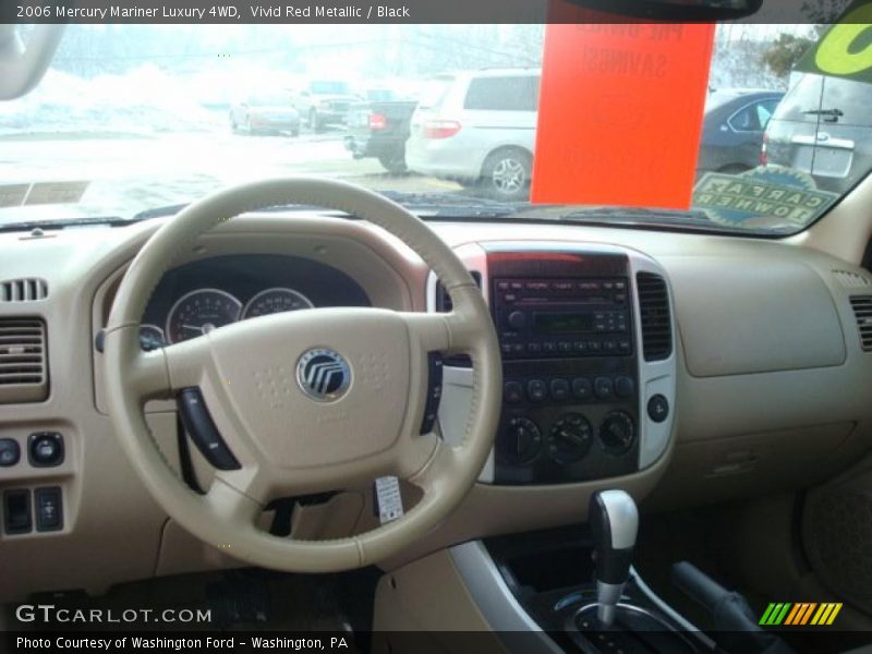 Vivid Red Metallic / Black 2006 Mercury Mariner Luxury 4WD