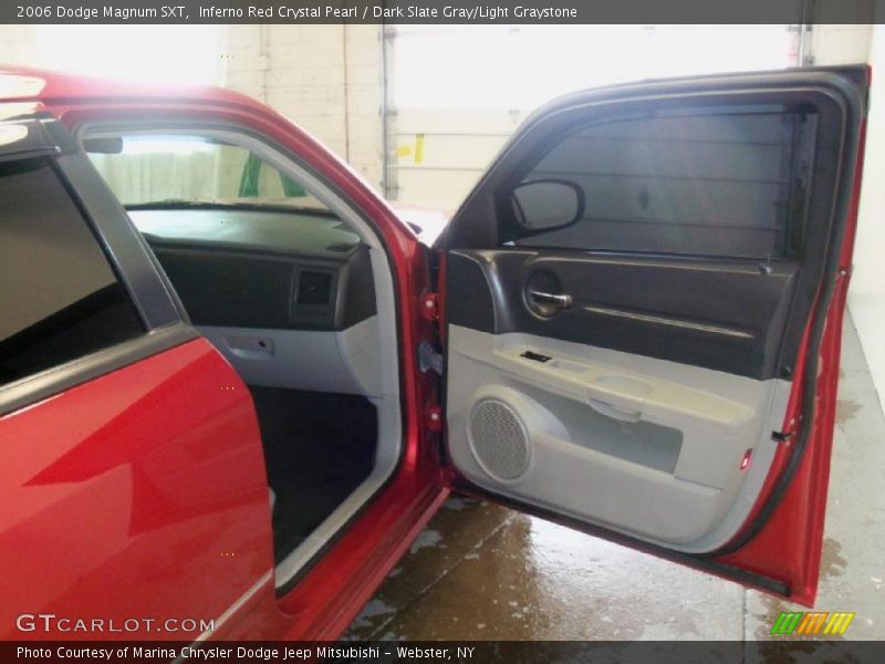 Inferno Red Crystal Pearl / Dark Slate Gray/Light Graystone 2006 Dodge Magnum SXT