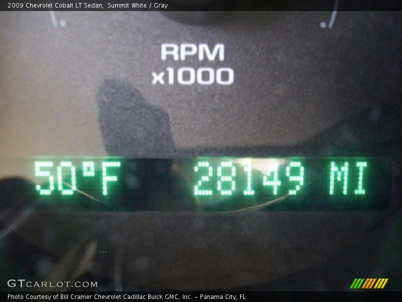 Summit White / Gray 2009 Chevrolet Cobalt LT Sedan