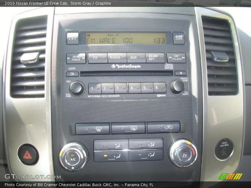 Storm Gray / Graphite 2009 Nissan Frontier LE Crew Cab