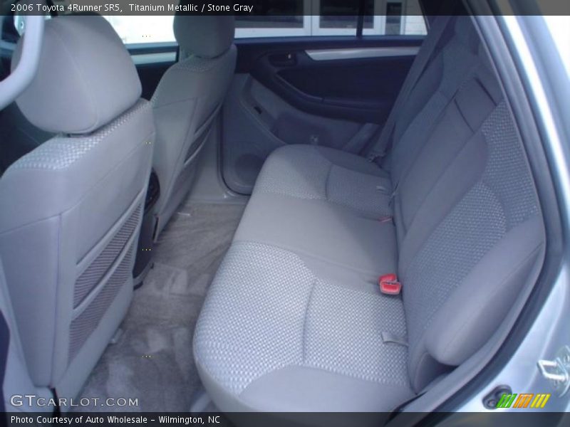 Titanium Metallic / Stone Gray 2006 Toyota 4Runner SR5
