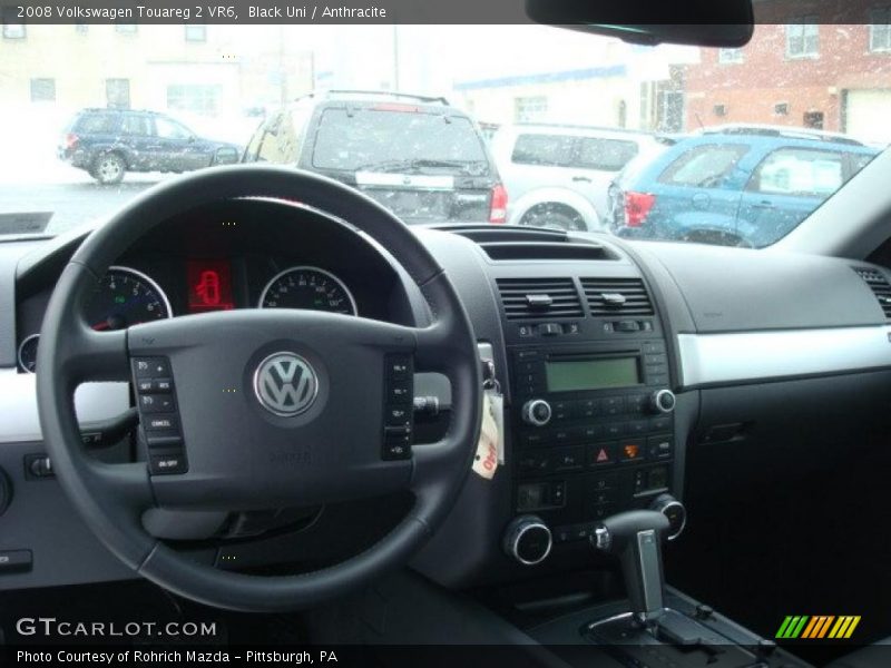 Black Uni / Anthracite 2008 Volkswagen Touareg 2 VR6