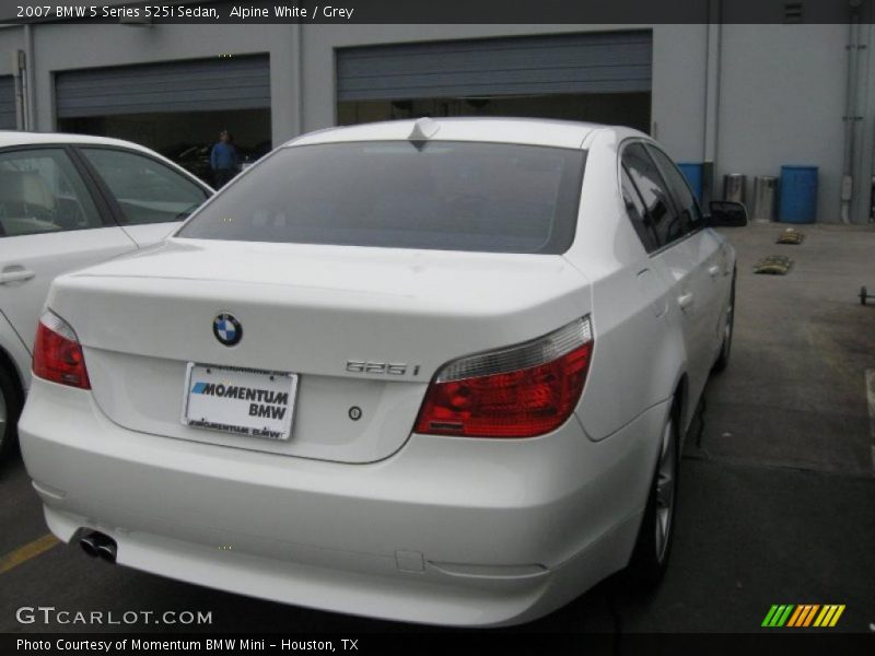 Alpine White / Grey 2007 BMW 5 Series 525i Sedan