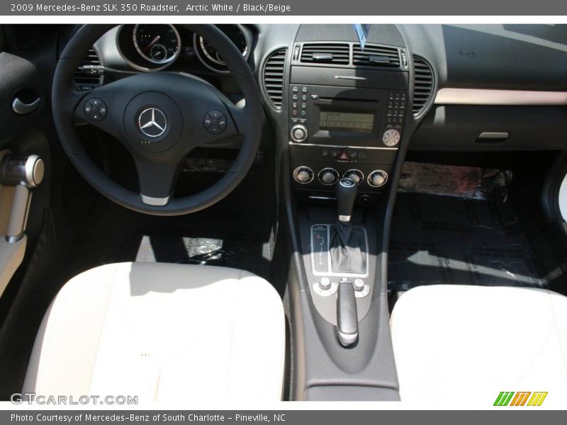 Arctic White / Black/Beige 2009 Mercedes-Benz SLK 350 Roadster