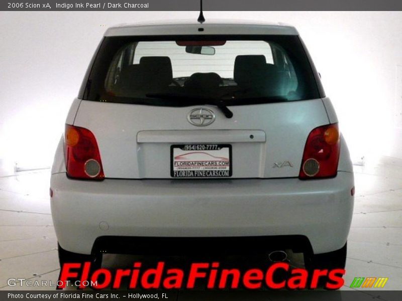 Indigo Ink Pearl / Dark Charcoal 2006 Scion xA