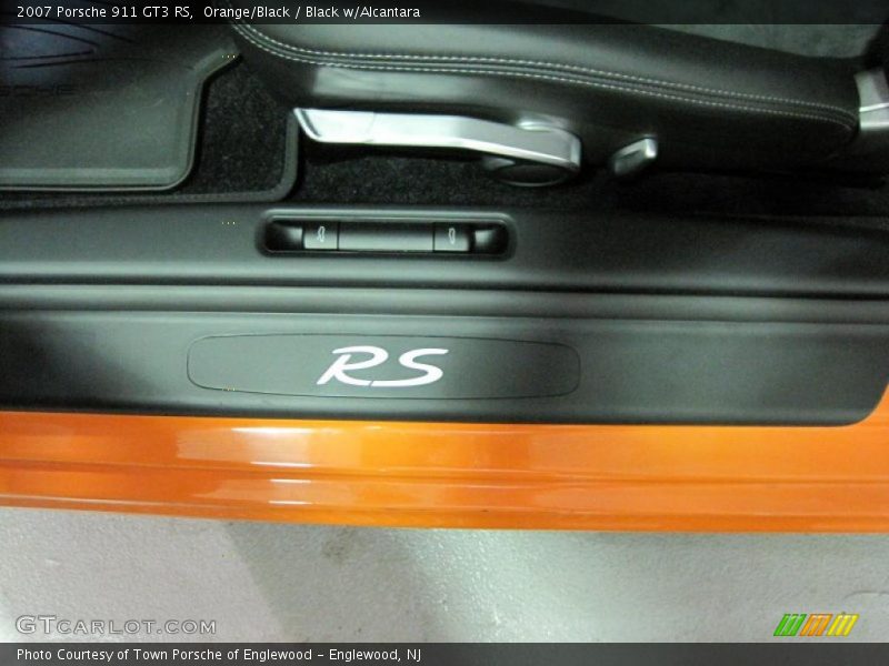 Orange/Black / Black w/Alcantara 2007 Porsche 911 GT3 RS