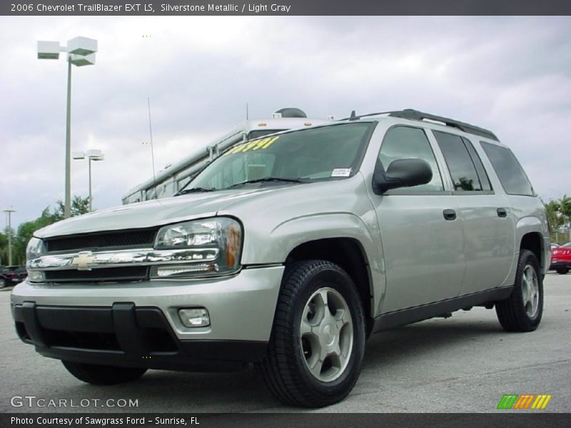 Silverstone Metallic / Light Gray 2006 Chevrolet TrailBlazer EXT LS