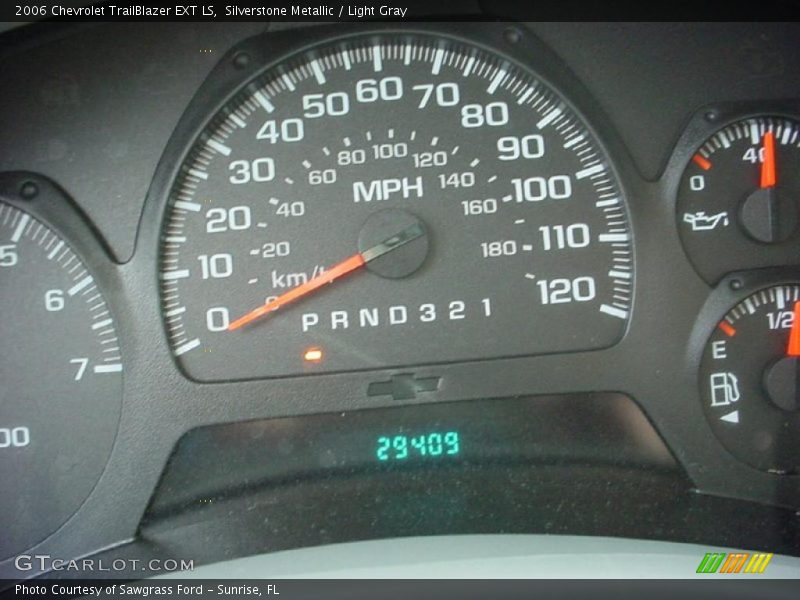 Silverstone Metallic / Light Gray 2006 Chevrolet TrailBlazer EXT LS