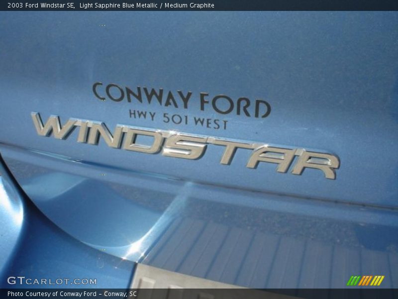 Light Sapphire Blue Metallic / Medium Graphite 2003 Ford Windstar SE