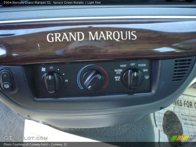 Spruce Green Metallic / Light Flint 2004 Mercury Grand Marquis GS