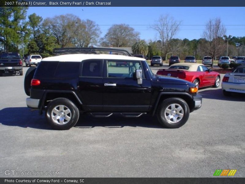 Black Cherry Pearl / Dark Charcoal 2007 Toyota FJ Cruiser