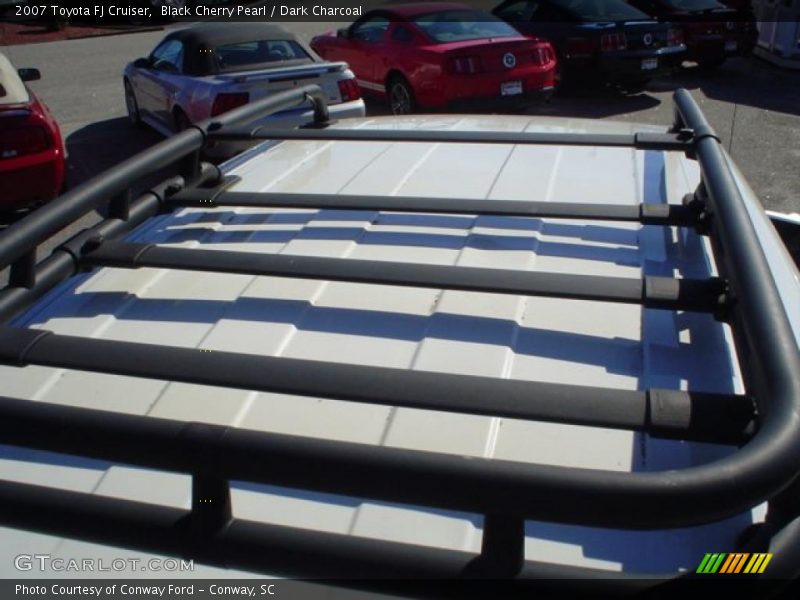 Black Cherry Pearl / Dark Charcoal 2007 Toyota FJ Cruiser