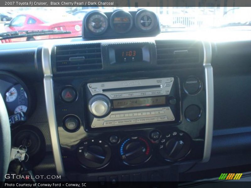 Black Cherry Pearl / Dark Charcoal 2007 Toyota FJ Cruiser
