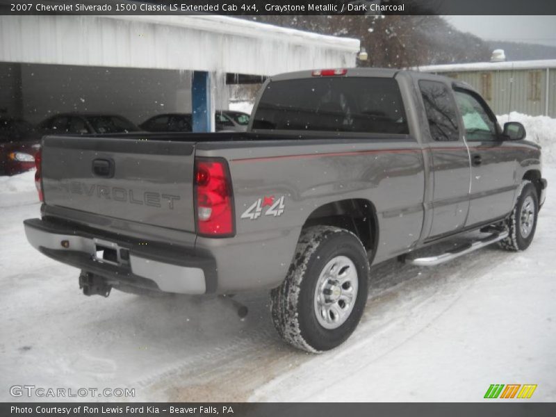 Graystone Metallic / Dark Charcoal 2007 Chevrolet Silverado 1500 Classic LS Extended Cab 4x4