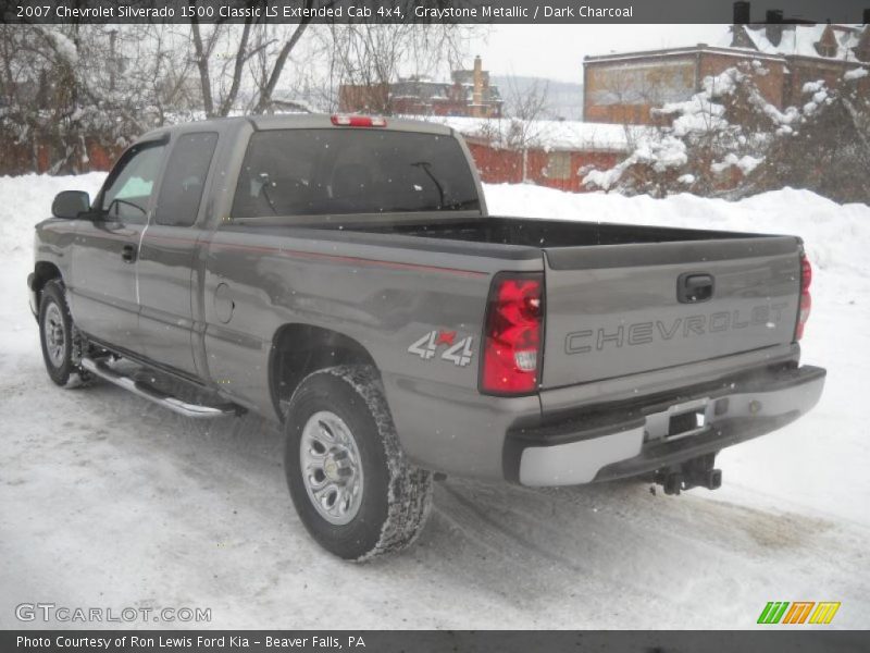 Graystone Metallic / Dark Charcoal 2007 Chevrolet Silverado 1500 Classic LS Extended Cab 4x4