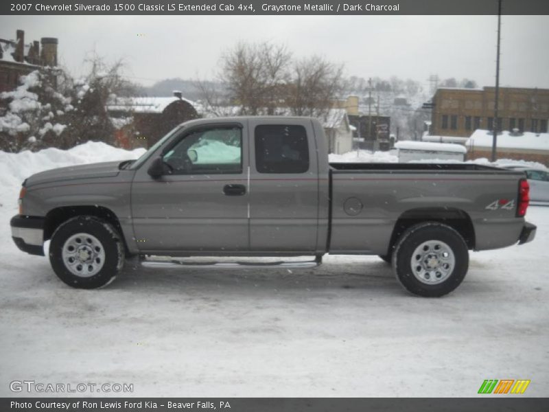 Graystone Metallic / Dark Charcoal 2007 Chevrolet Silverado 1500 Classic LS Extended Cab 4x4