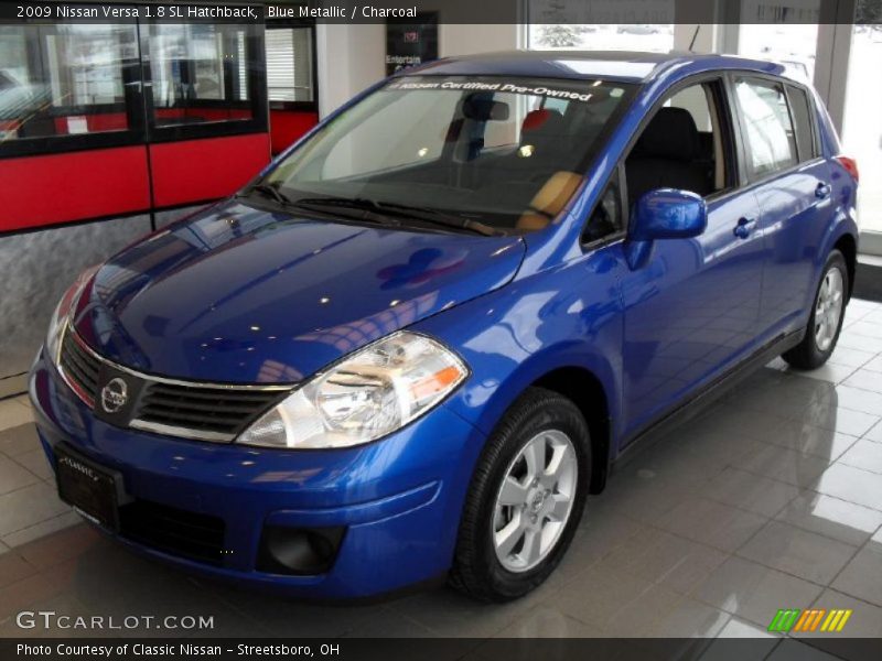 Blue Metallic / Charcoal 2009 Nissan Versa 1.8 SL Hatchback