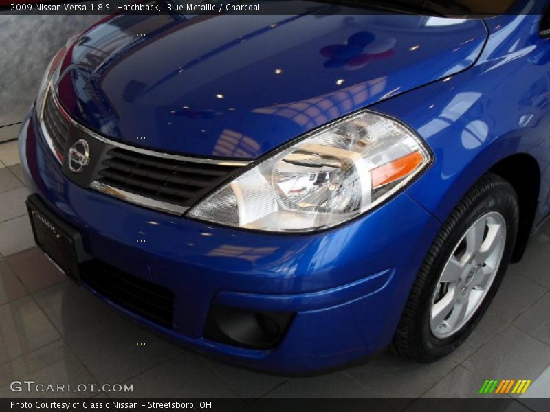 Blue Metallic / Charcoal 2009 Nissan Versa 1.8 SL Hatchback
