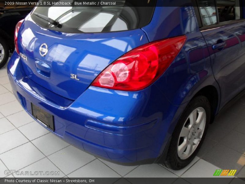 Blue Metallic / Charcoal 2009 Nissan Versa 1.8 SL Hatchback