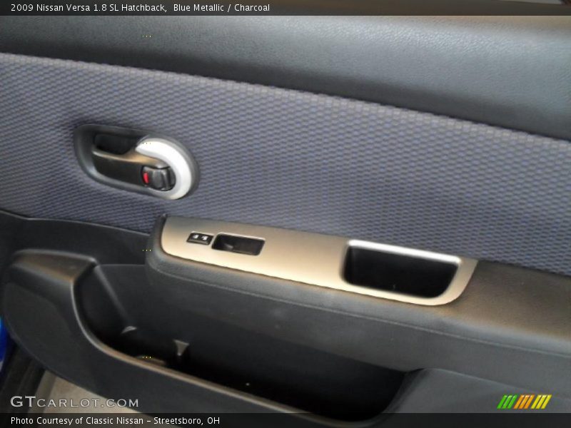 Blue Metallic / Charcoal 2009 Nissan Versa 1.8 SL Hatchback