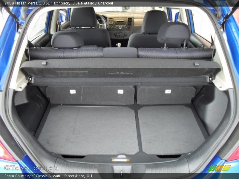 Blue Metallic / Charcoal 2009 Nissan Versa 1.8 SL Hatchback