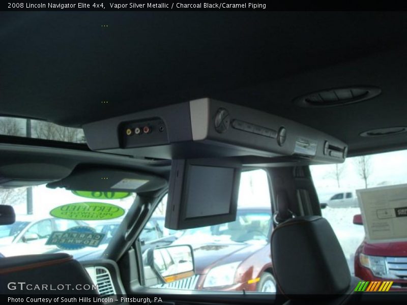 Vapor Silver Metallic / Charcoal Black/Caramel Piping 2008 Lincoln Navigator Elite 4x4