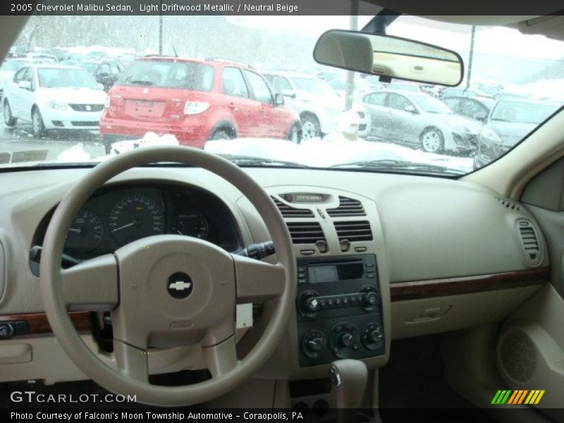 Light Driftwood Metallic / Neutral Beige 2005 Chevrolet Malibu Sedan