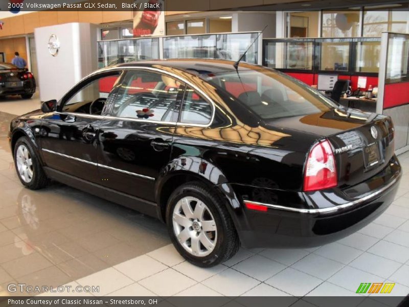 Black / Black 2002 Volkswagen Passat GLX Sedan