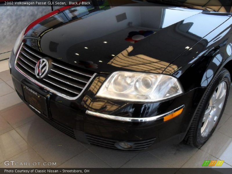 Black / Black 2002 Volkswagen Passat GLX Sedan