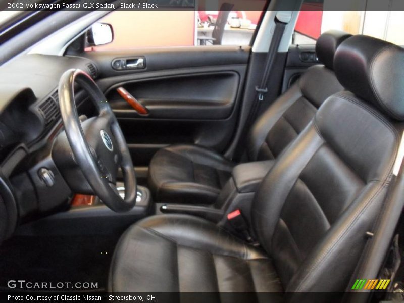 Black / Black 2002 Volkswagen Passat GLX Sedan